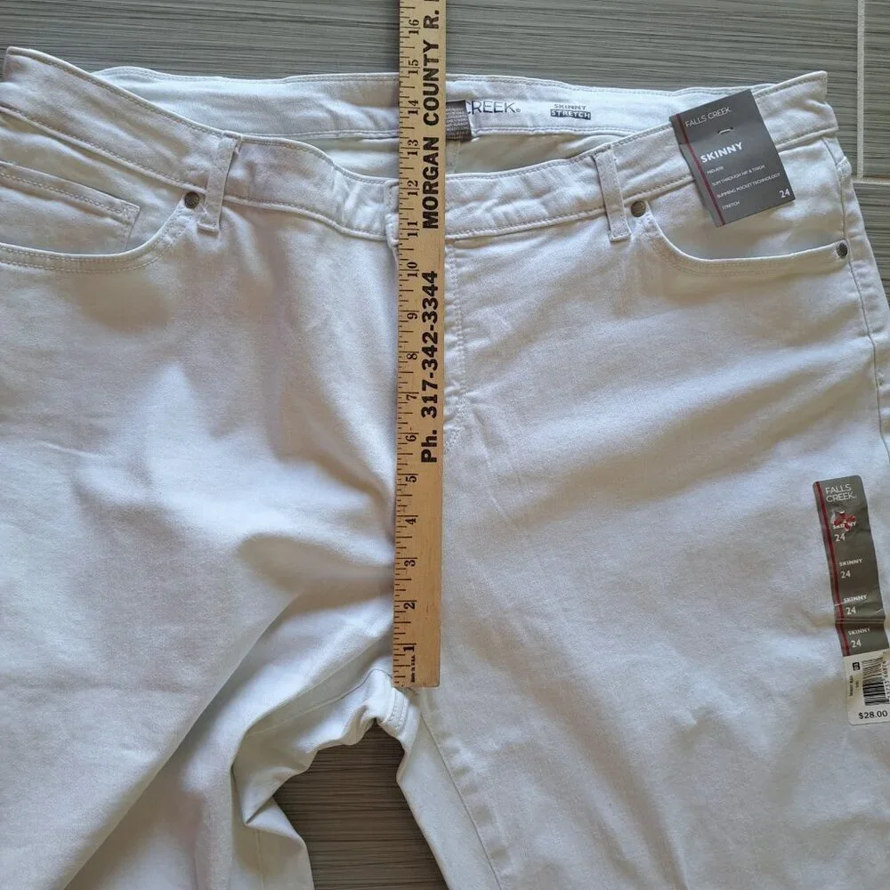New Falls Creek Plus Size 24 White Pants Skinny Mid Rise Slimming Stretch... - Picture 10 of 10
